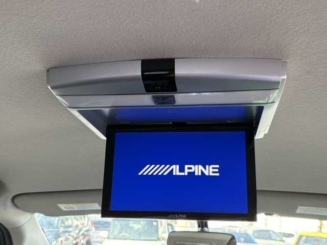 セレナ2.0 ハイウェイスター Vセレクション 4WD