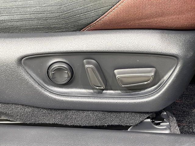 �y�p���[�V�[�g�z�X�C�b�`��ŊȒP�ɃV�[�g�̔��������\!�d��������͂�����܂���!���K�ȃV�[�g�|�W�V�����ɃZ�b�g���āA���K�ȃh���C�u�����y���݂��������B