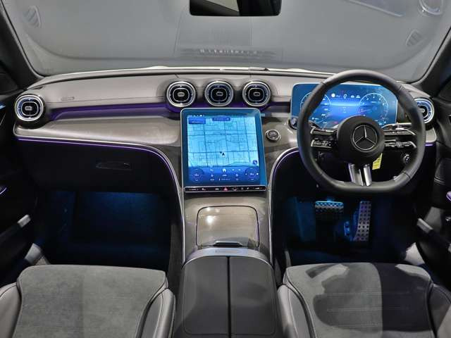 CクラスC200 4マチック アバンギャルド AMGラインパッケージ (ISG) 4WD