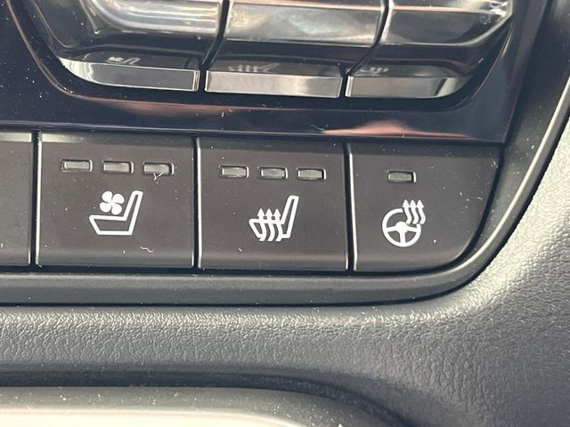 �y�O�ȃV�[�g�x���`���[�V�����z�ď�͗��������ł��K��w���̔M�⃀����h���A�~�̓G�A�R�������������܂��ă|�J�|�J��!�G�߂��킸���K�ɉ߂����܂��B