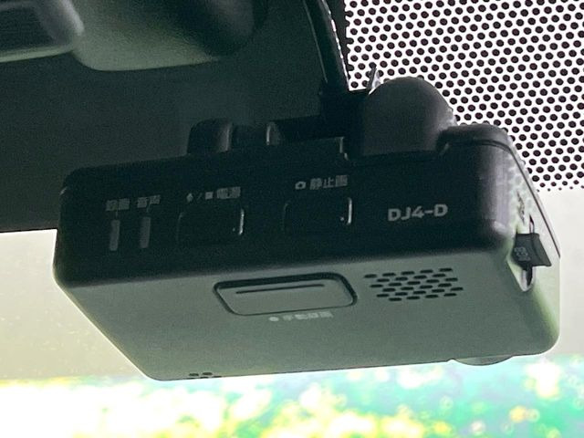 �y�h���C�u���R�[�_�[�z���S�E���S�ȃJ�[���C�t�ɕK�{�̃h���C�u���R�[�_�[�𑕔�!���s���͂������A������^�]�⎖�̂ɑ��������ۂ̏󋵂��f���ŋL�^���A����̃��X�N�ɔ����܂��B