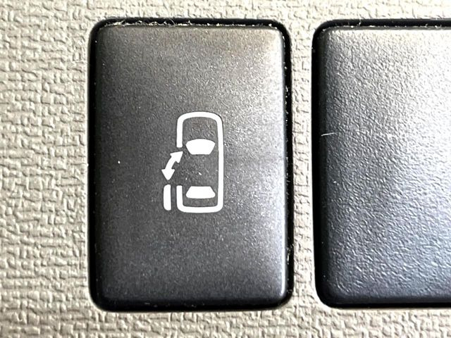 �y�p���[�X���C�h�h�A�z�X�}�[�g�L�[��^�]�Ȃ̃X�C�b�`�ŃX���C�h�h�A�̊J���\���d��������͂����ăh�A���J����K�v�������A���������q�l�ł��A�d���ו��������Ă��鎞�����N�ɊJ���߂ł��܂���