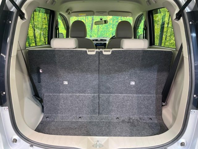 ���i�̂���������ʋ΁A���}���ɏ\���ȉ׎��X�y�[�X���m�ۂ��Ă���܂��B