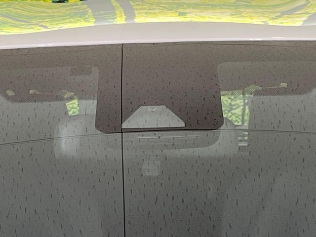 �y�g���^�Z�[�t�e�B�Z���X�z���s���ɑO���̎ԗ�����F�����A�Փ˂������Ȏ��͌x��ƃu���[�L�ŏՓˉ���Ɣ�Q�y�����A�V�X�g�B�����S�Ƀh���C�u�����y���݂��������܂��B