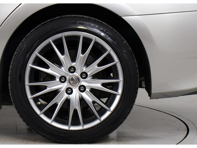 18�C���`�A���~!!�A���~�z�C�[���̕ύX���\�ł�!���q�l�̂��D�݂�1����쐬�\�ƂȂ�܂�!���ڍׂ̓X�^�b�t�܂ł��q�˂��������B