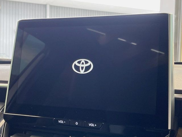 �y10.5�C���` �f�B�X�v���C�I�[�f�B�I�z���ʂ̃f�B�X�v���C��AppleCarPlay��AndroidAuto�����p�\�B�傫�ȉ�ʂŃX�}�z�i�r�A�v���������p���������܂���