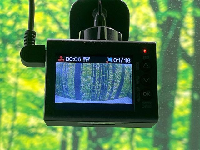 �y�h���C�u���R�[�_�[�z���S�E���S�ȃJ�[���C�t�ɕK�{�̃h���C�u���R�[�_�[�𑕔�!���s���͂������A������^�]�⎖�̂ɑ��������ۂ̏󋵂��f���ŋL�^���A����̃��X�N�ɔ����܂��B