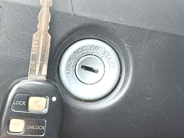 �y�L�[���X�z�������ꂽ�ꏊ����ł��{�^����Ńh�A�̊J���E�{�����ł���̂łƂ��Ă��֗�!�h�A�̌�������ɏ������邱�Ƃ�����܂����