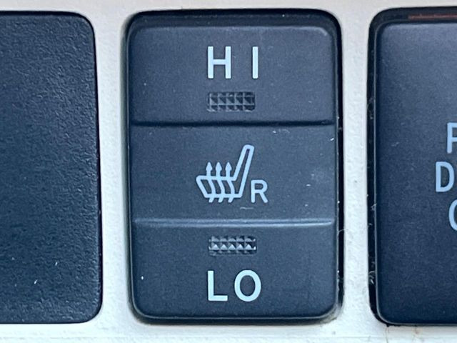 �y�V�[�g�q�[�^�[�z�������ɏd�󂷂�V�[�g�q�[�^�[!�G�A�R����葁�����܂��Ă����̂Ŋ�����̐l�����S�ł��ˁ�G�A�R���̉����͊������邩����A�Ƃ������ɂ����������߂ł��B