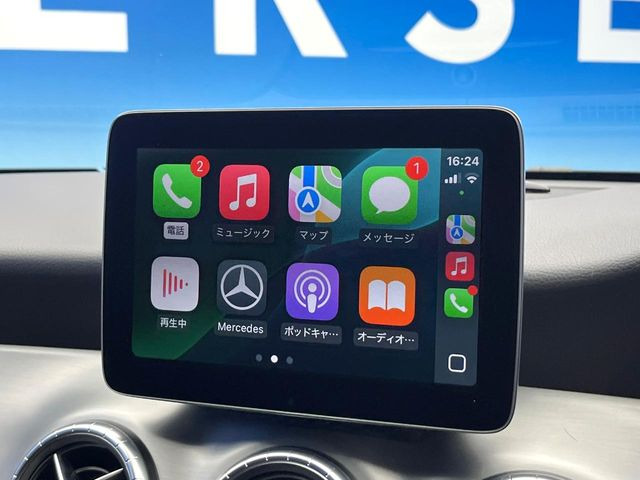��Apple Car Play:�X�}�z�Ƃ̗L���ڑ��ŁA�i�r�E�I�[�f�B�I�Đ��ȂǃX�}�z�̃A�v���@�\����ʂł��g����֗��@�\�ł�!