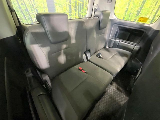 3��ڃV�[�g�͂�������ԗǍD����l�ł��������ƍ����Ē����܂��̂ŁA��l���ł̂��o���������N���N�ł��􂲉Ƒ��ŁA�C�̒m�ꂽ���ԂŁA�h���C�u�ɍs���̂��y���݂ł��ˁ�