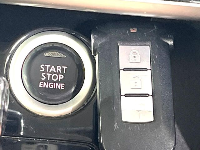 �y�I�y���[�V�����L�[�z�J�o����|�P�b�g�ɓ��ꂽ�܂܂ł��h�A�̎{���E�������\�ȃX�}�[�g�L�[�𑕔��B�G���W���̃I���E�I�t�����J�M�����o���K�v����������Ƃ��Ă��֗��ł���