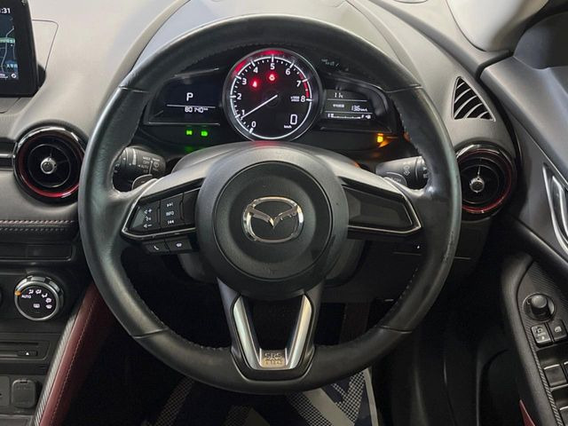 �y�����v�����X�e�A�����O�z�㎿�Ȋv���g�p���邱�ƂŁA��ɂ����������݂ƂĂ��^�]���₷���n���h���ł���