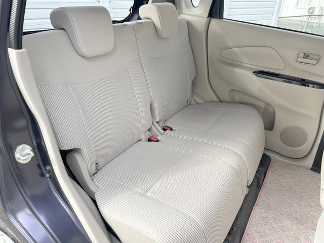 �L�X�Ƃ���2��ڃV�[�g�͋��Z���������A���S�n�����K!�F�B��Ƒ��Ƃ̂��o�����ɂ҂�����ł��B�x�r�[�V�[�g��`���C���h�V�[�g�g�p�������K�ɂ��߂�������������\���ȋ�Ԃ��m�ۂ��Ă��܂��B