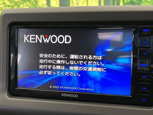 �y�i�r�Q�[�V�����z�ړI�n�܂ł�������ē����Ă����g���₷���i�r�BBluetooth�ڑ�����΂������̃X�}�z��MP3�v���C���[�̉��y���Đ��\!�����̉^�]������Ɋy�����Ȃ�܂�!!