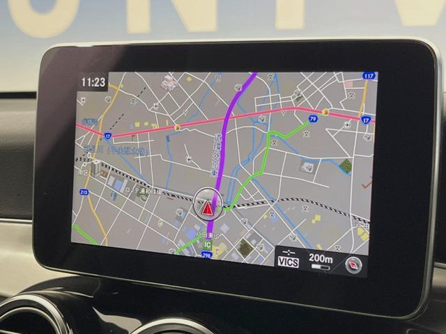 �������i�r:��̊��̂���i�r�́A����������ԓ������o���Ă���܂��B�I�[�f�B�I�@�\���[�����Ă���܂��̂ŁA�^�]�����y���߂܂���