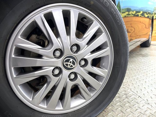 �y����15�C���`�A���~�z�C�[���z�O�ςɃ}�b�`���������A���~�z�C�[���𑕒����Ă���܂��B�e��ЊO�A���~�z�C�[����A�X�^�b�h���X�^�C�����戵�����Ă���܂��B���񂲑��k����������