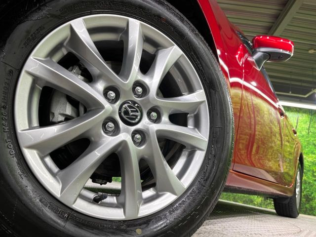 �y����19�C���`�A���~�z�C�[���z�O�ςɃ}�b�`���������A���~�z�C�[���𑕒����Ă���܂��B�e��ЊO�A���~�z�C�[����A�X�^�b�h���X�^�C�����戵�����Ă���܂��B���񂲑��k����������