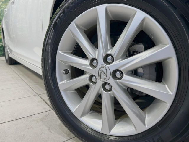 �y����16�C���`�A���~�z�C�[���z�O�ςɃ}�b�`���������A���~�z�C�[���𑕒����Ă���܂��B�e��ЊO�A���~�z�C�[����A�X�^�b�h���X�^�C�����戵�����Ă���܂��B���񂲑��k����������