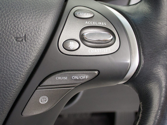 �C���e���W�F���g�N���[�Y�R���g���[���~���g���[�_�[�ƒP��J�����Ő�s�Ԃ�F�����A�ԑ��ɉ������Ԋԋ�����ۂ��Ȃ���Ǐ]���s���x�����܂��B