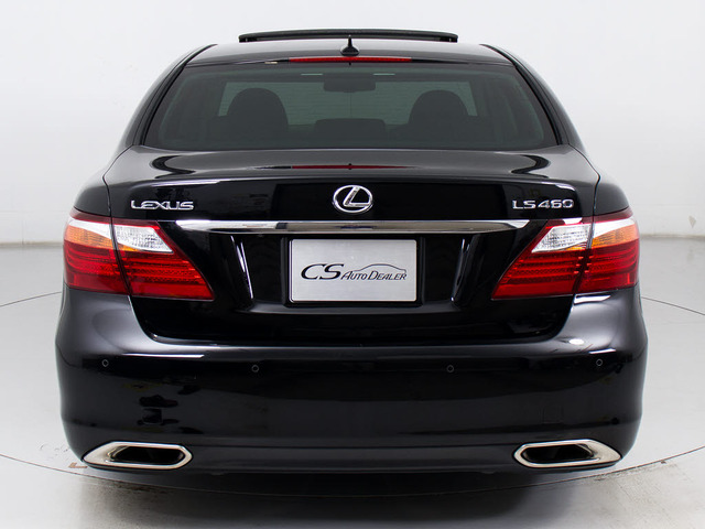 ���N���A�����X�\�i�[(�O��R�[�i�[�Z���T�[)���t���Ă��܂�!�t�����g&���A�ɃZ���T�[������A��Q���ɋ߂Â��ƌx��������A�X�ɂ̓}���`��ʏ�ɂ��\������܂�!�������֗��Ȑl�C�����ł�!!