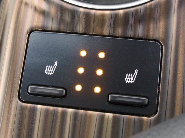 �V�[�g�q�[�^�[�𑕔����Ă��܂�!�����ԂȂ�ł͂̑����ł�!�V�[�g���g�܂�܂��̂ŁA�����~������K�ɂ���Ԓ����܂�!���ɂ��D����!���q�l�⏗���ɂ������������ł���!!