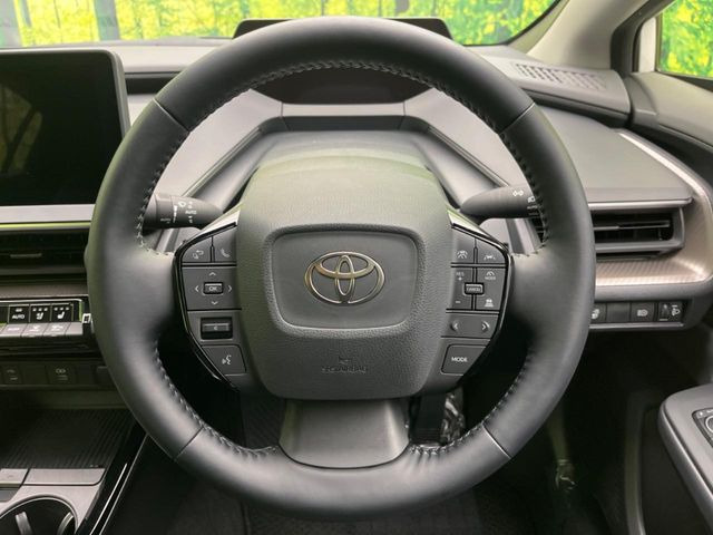 �y�����v�����X�e�A�����O�z�㎿�Ȋv���g�p���邱�ƂŁA��ɂ����������݂ƂĂ��^�]���₷���n���h���ł���