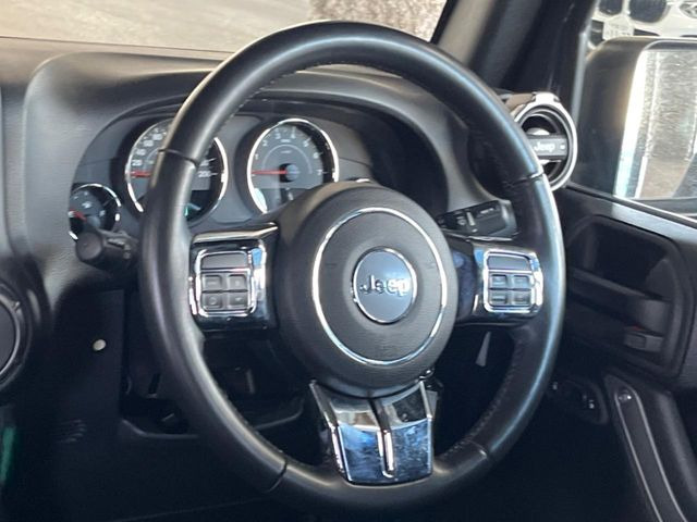 ���n���h�����̃X�������Ȃ��A���ꂢ�ȏ�Ԃ��ێ����Ă���܂��B�e�X�C�b�`���̓�����m�F�ς݂ł��B