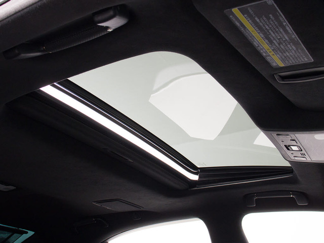 ���l�C�����̃T�����[�t!�l�X�ȃh���C�u�V�[���Ŋ��􂵂Ă���܂�!!�J��������ԓ���Ԃ͋C�����������ł���!