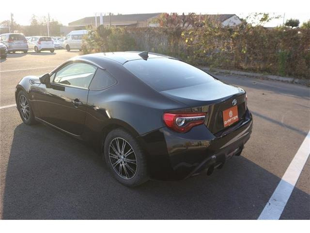 ���Ǝҗl�ւ̔̔��͂��f�肳���Ă��������܂��B �Ԍ������ԗ��̏ꍇ�́A�Ԍ����擾�������x�������z�ŕ\�����Ă���܂��B