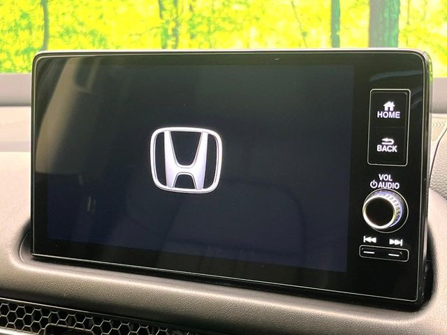 �y����9�C���`�i�r�z�l�C�̏����i�r�𑕔��B�I�[�f�B�I�@�\���[�����Ă���ABluetooth�ڑ�����΂������̃X�}�z��MP3�v���C���[�̉��y���Đ��\!�����̉^�]������Ɋy�����Ȃ�܂�!!