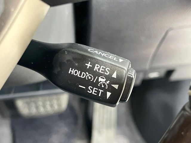 �y���[�_�[�N���[�Y�R���g���[���z�������H�ł̒��������s���y��!!�����ő��x��ۂN���[�Y�R���g���[�����A�Փˌy���V�X�e���ƘA�g���A�O���̎ԗ������m���ĎԊԂ�ۂ悤�ɑ��x���߂��Ă���܂�!!