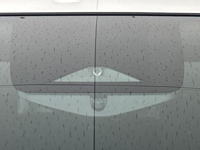 �y�C���e���W�F���g�G�}�[�W�F���V�[�u���[�L�z�t�����g�J�����őO���̎ԗ�����s�҂����m�B�Փ˂������Ȏ��͏Փ˔�Q�y���u���[�L���쓮�A�Փˉ�����T�|�[�g�B�����S�Ƀh���C�u�����y���݂��������܂��B