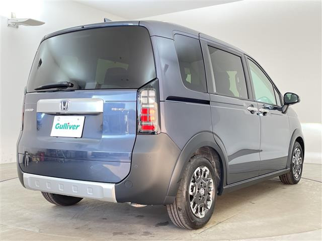 フリード1.5 e:HEV クロスター