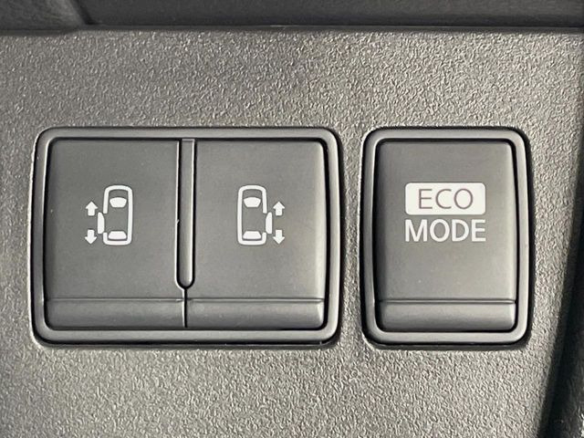 �y�����p���[�X���C�h�h�A�z�X�}�[�g�L�[��^�]�Ȃ̃X�C�b�`�Ō�ȗ����X���C�h�h�A�̊J���\���d��������͂����ăh�A���J����K�v�������A�����Ȃ��q�l�ł��ȒP�ɊJ���߂ł����K�ł���