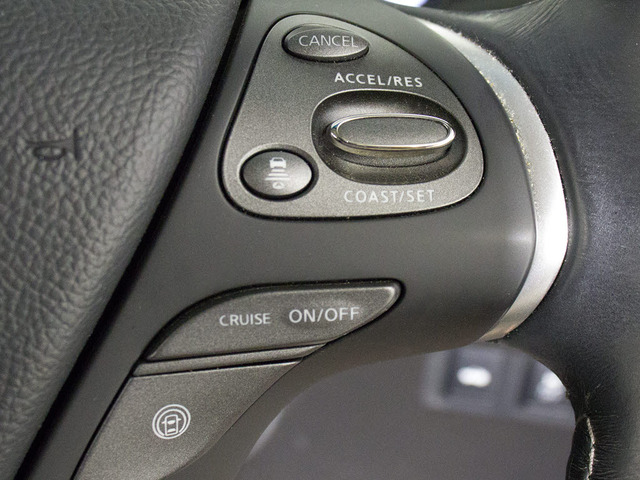 �C���e���W�F���g�N���[�Y�R���g���[���~���g���[�_�[�ƒP��J�����Ő�s�Ԃ�F�����A�ԑ��ɉ������Ԋԋ�����ۂ��Ȃ���Ǐ]���s���x�����܂��B