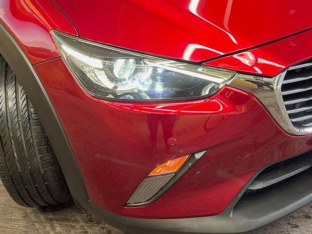 �yLED�w�b�h���C�g�z���V����ԑ��s�����ǍD�Ȏ��E���m�ۂ����S���ĉ^�]�ł��鍂�P�xLED�w�b�h���C�g�𑕔�!�_�����x�������A����d�͂��}�����Ă��܂��B