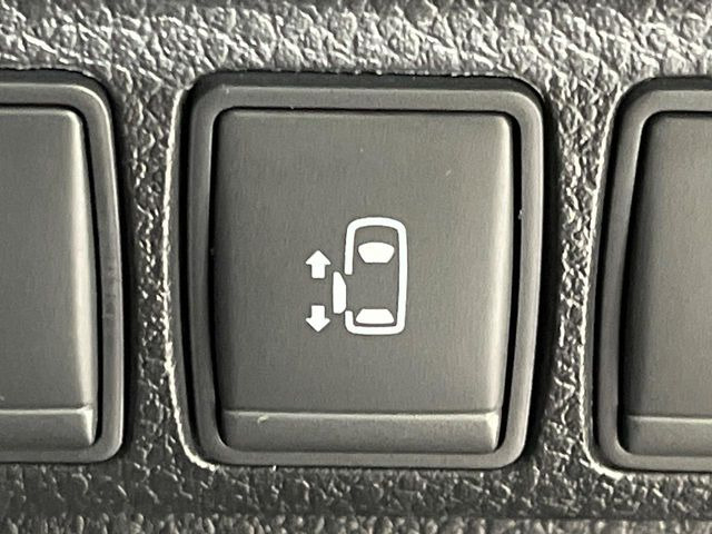 �y�����p���[�X���C�h�h�A�z�X�}�[�g�L�[��^�]�Ȃ̃X�C�b�`�Ō�ȗ����X���C�h�h�A�̊J���\���d��������͂����ăh�A���J����K�v�������A�����Ȃ��q�l�ł��ȒP�ɊJ���߂ł����K�ł���