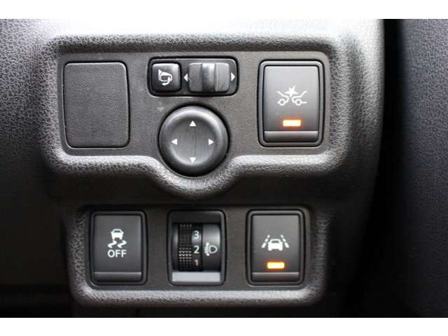 �Փˌy���@�\�G�}�[�W�F���V�[�u���[�L�A�Ԑ���E�x��A������h�~�@�\