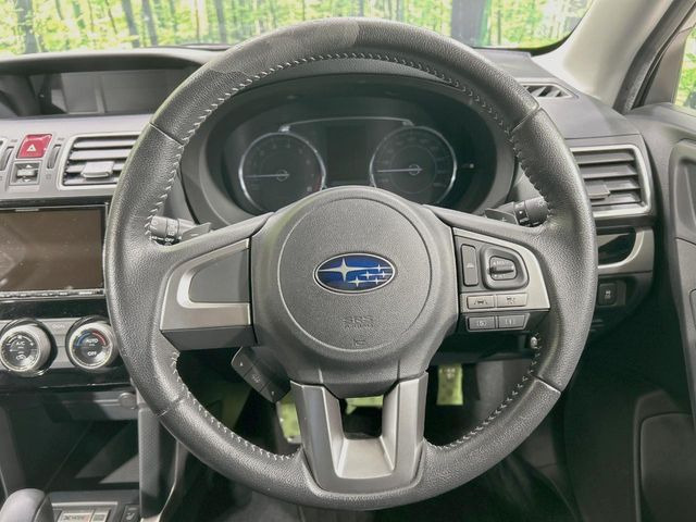 �y�X�e�A�����O�X�C�b�`�z�^�]���A�O������ڐ������炷���ƂȂ��A�I�[�f�B�I���̑��삪�\�ȕ֗��@�\!���S&���K�ȃh���C�u�����o���Ă���܂���