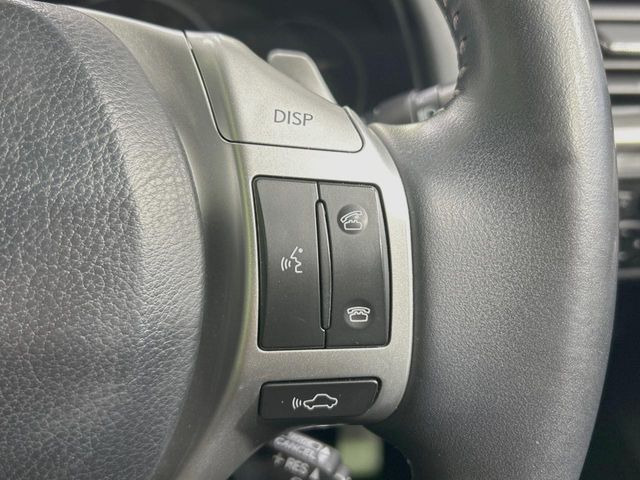 �y�v���N���b�V���Z�[�t�e�B�z�O���̎ԗ��������m���A�Փ˂������Ȏ��͌x��Œ��ӂ𑣂��A�u���[�L�𓥂ޗ͂��T�|�[�g�B�u���[�L�𓥂߂Ȃ������ꍇ�͏Փ˔�Q�y���u���[�L���쓮�A�Փˉ�����T�|�[�g���܂��B