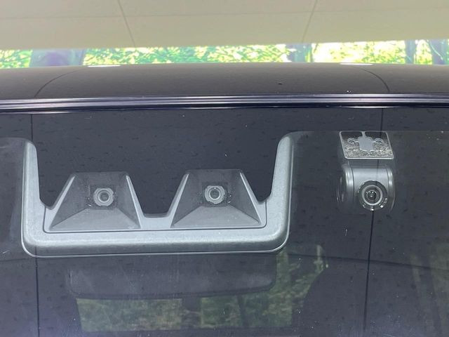 �y�X�}�[�g�A�V�X�g�z���s���ɑO���̎ԗ�����F�����A�Փ˂������Ȏ��͌x��ƃu���[�L�ŏՓˉ���Ɣ�Q�y�����A�V�X�g�B�����S�Ƀh���C�u�����y���݂��������܂��B