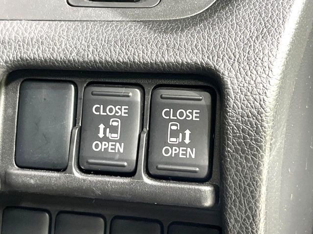 �y�����p���[�X���C�h�h�A�z�X�}�[�g�L�[��^�]�Ȃ̃X�C�b�`�Ō�ȗ����X���C�h�h�A�̊J���\���d��������͂����ăh�A���J����K�v�������A�����Ȃ��q�l�ł��ȒP�ɊJ���߂ł����K�ł���