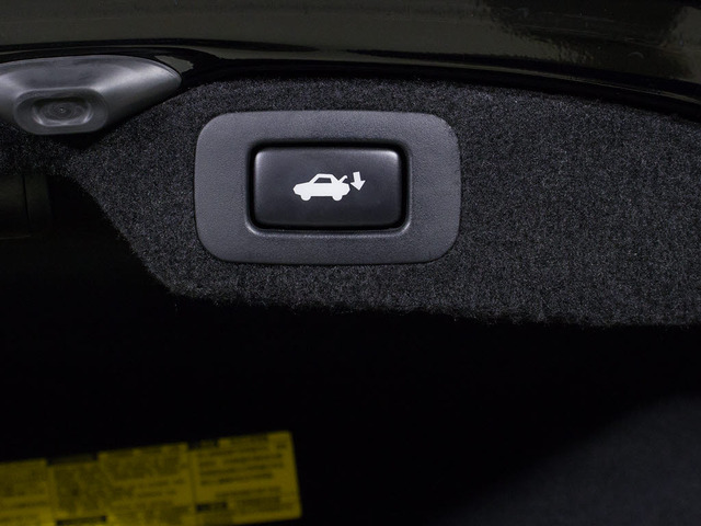 �X�C�b�`����Ńg�����N���b�h�̎����J���s���܂��B�d�q�L�[�{�̂̃��C�����X�@�\��^�]�Ȃ̃X�C�b�`����ł��I�[�v�����삪�\�ł�!�����ԂȂ�ł͂̉��K�����ł�!!