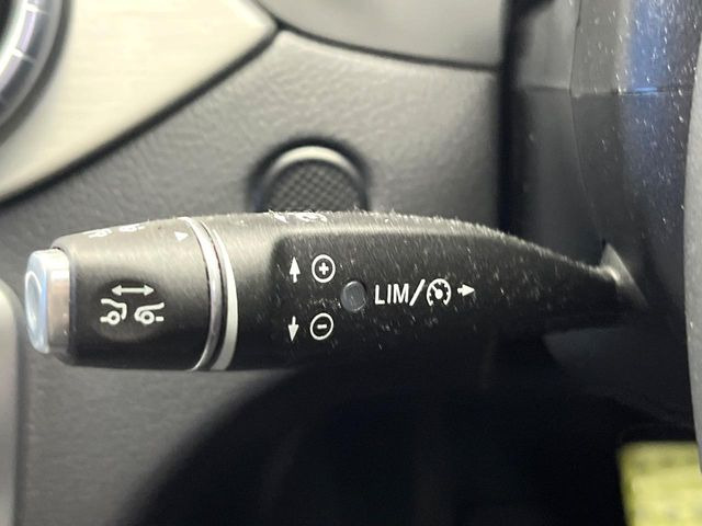 ���f�B�X�^���X�p�C���b�g�f�B�X�g���j�b�N:�s�s�A�x�O�A�������H�Ȃǂ̑��s���ɁA�X�e���I�}���`�p�[�p�X�J�����ƃ��[�_�[�Z���T�[�ɂ��A�O���Ԃ�F�����đ��x�ɉ������Ԋԋ������ێ����鎟����̃N���R��!