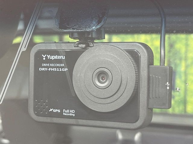 �y�h���C�u���R�[�_�[�z���S�E���S�ȃJ�[���C�t�ɕK�{�̃h���C�u���R�[�_�[�𑕔�!���s���͂������A������^�]�⎖�̂ɑ��������ۂ̏󋵂��f���ŋL�^���A����̃��X�N�ɔ����܂��B