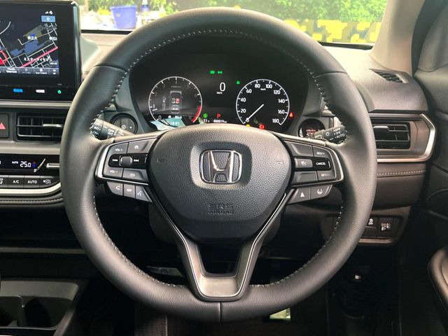 �y�����v�����X�e�A�����O�z�㎿�Ȋv���g�p���邱�ƂŁA��ɂ����������݂ƂĂ��^�]���₷���n���h���ł���