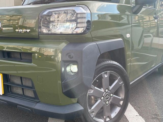 �yLED�w�b�h���C�g�z���V����ԑ��s�����ǍD�Ȏ��E���m�ۂ����S���ĉ^�]�ł��鍂�P�xLED�w�b�h���C�g�𑕔�!�_�����x�������A����d�͂��}�����Ă��܂��B