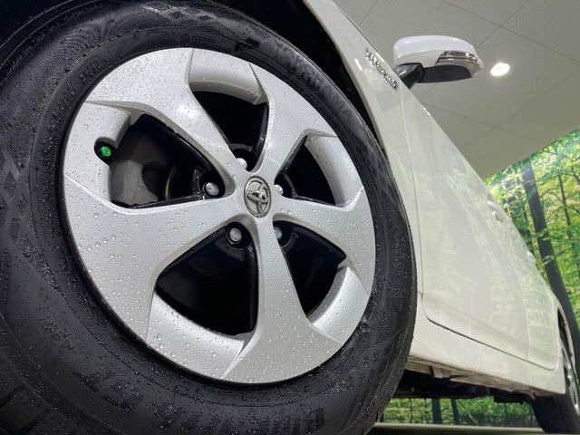 �y����15�C���`�A���~�z�C�[���z�O�ςɃ}�b�`���������A���~�z�C�[���𑕒����Ă���܂��B�e��ЊO�A���~�z�C�[����A�X�^�b�h���X�^�C�����戵�����Ă���܂��B���񂲑��k����������