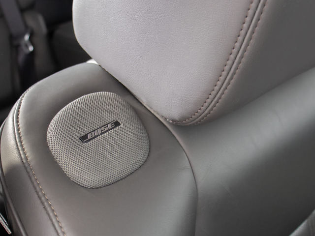 ��BOSE�T�E���h�V�X�e���t!�X�s�[�J�[!��p�ɉ���݌v���ꂽ�Տꊴ���ӂ��T�E���h�V�X�e���ł�!